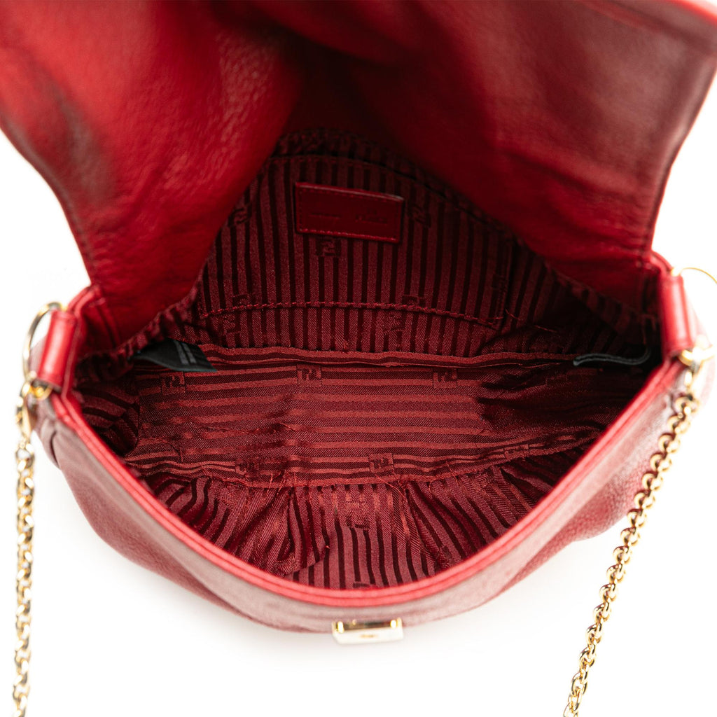 Fendi Leather Fendista Pochette Crossbody (SHG-UEo4ph)