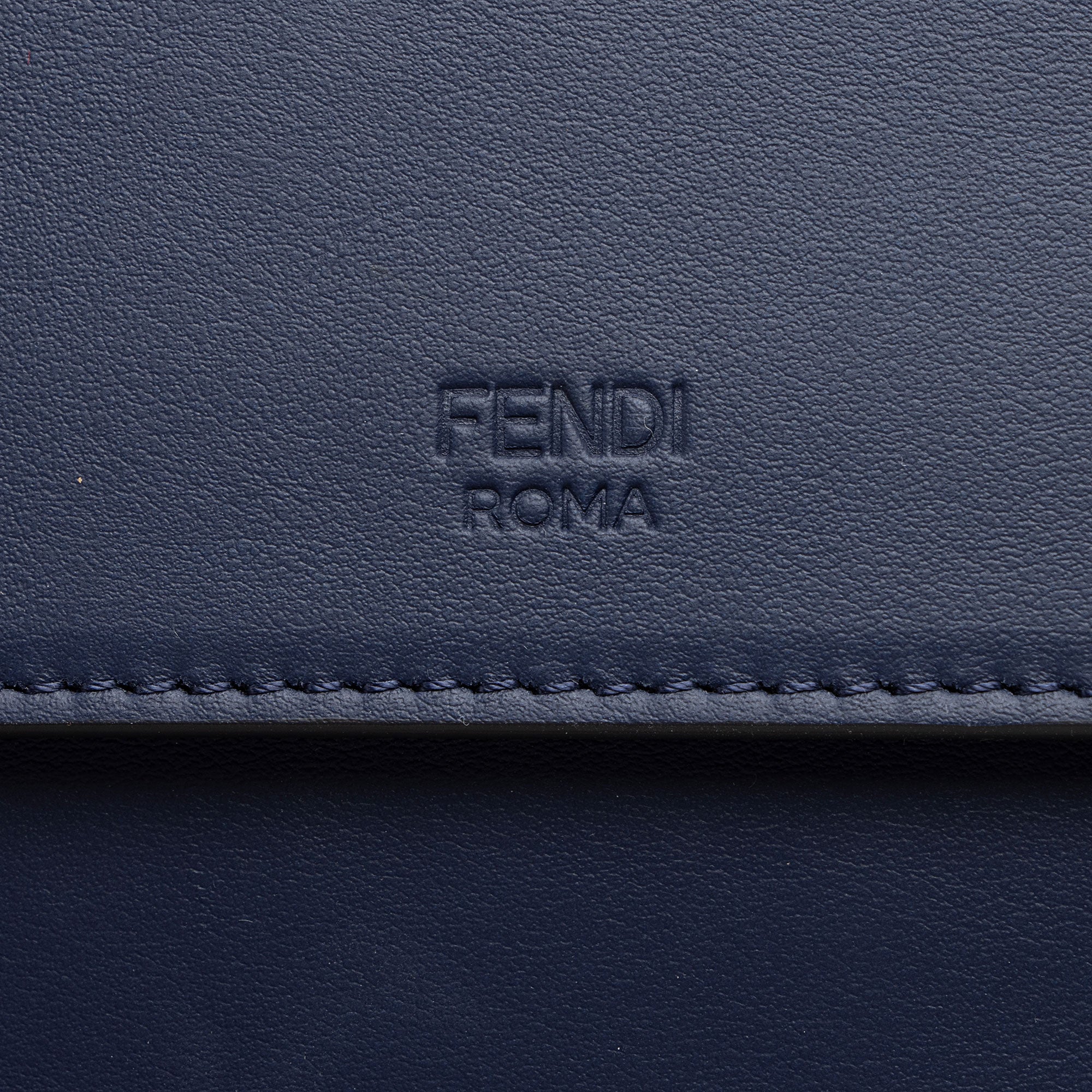 Fendi Leather Kan I F Medium Shoulder Bag (SHF-GDnKcj)