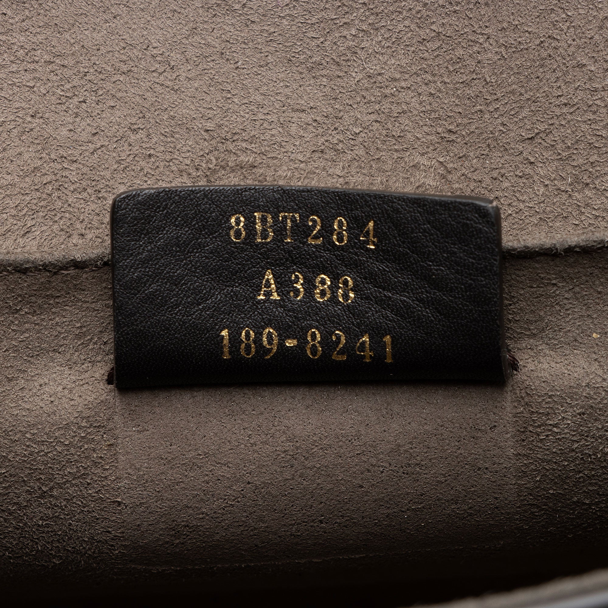 Fendi Leather Kan I F Medium Shoulder Bag (SHF-odjd0J)