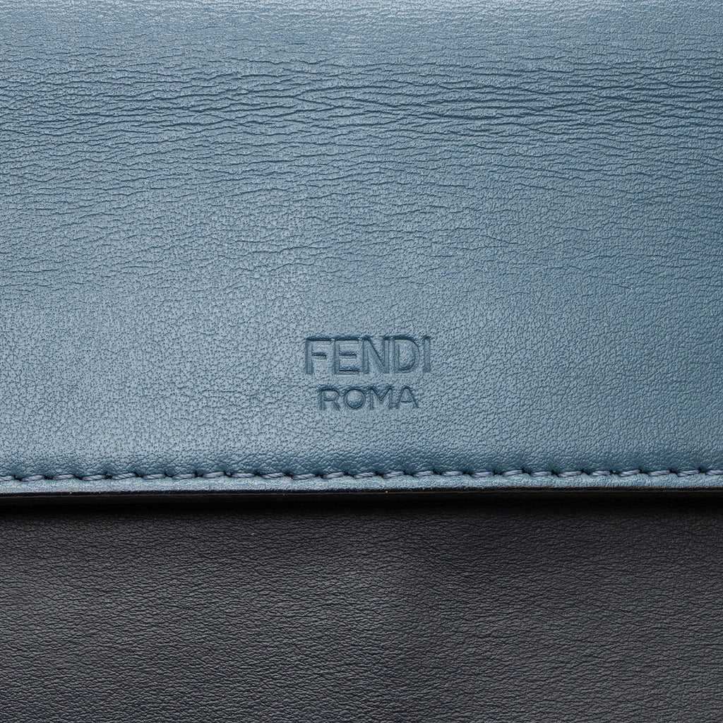Fendi Leather Kan I F Medium Shoulder Bag (SHF-odjd0J)