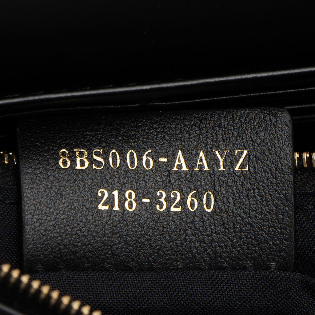 Fendi Embossed Vitello King Logo Wallet on Chain (SHF-23qfv8)