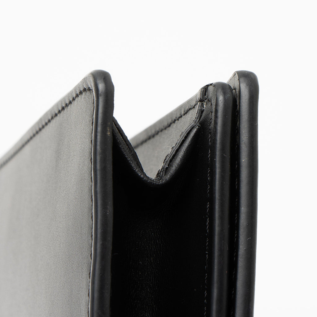 Fendi Embossed Vitello King Logo Wallet on Chain (SHF-23qfv8)