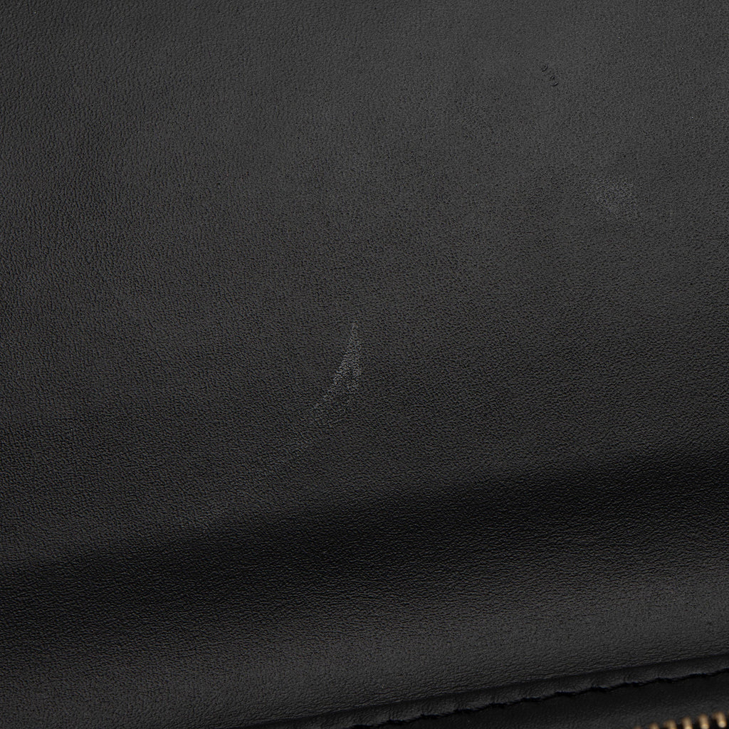 Fendi Embossed Vitello King Logo Wallet on Chain (SHF-23qfv8)