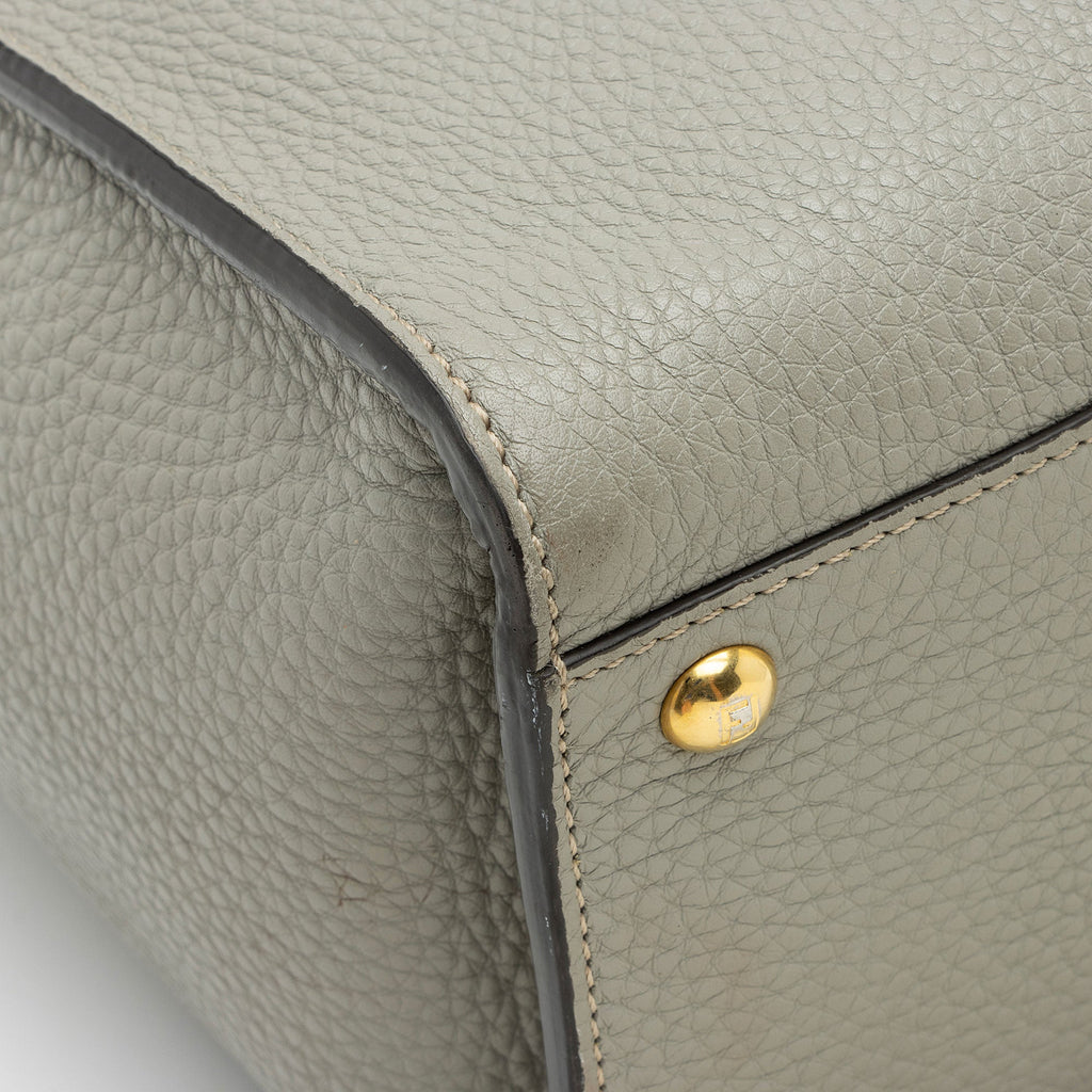 Fendi Leather Peekaboo X Lite Medium Satchel (SHF-oEYida)