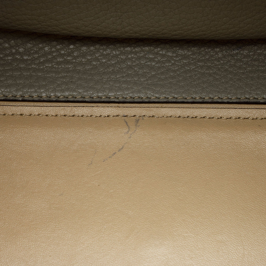Fendi Leather Peekaboo X Lite Medium Satchel (SHF-oEYida)