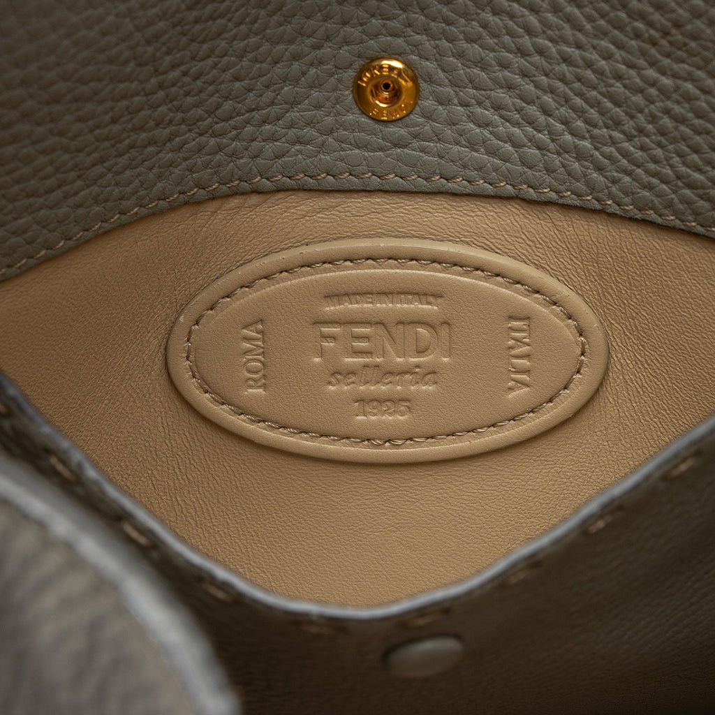 Fendi Leather Peekaboo X Lite Medium Satchel (SHF-oEYida)