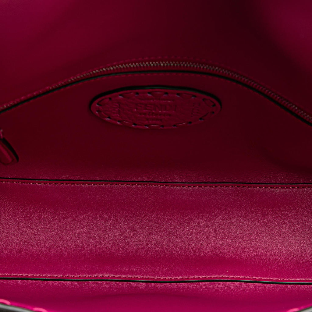 Fendi Leather Selleria Baguette Satchel (SHG-1sC4pj)
