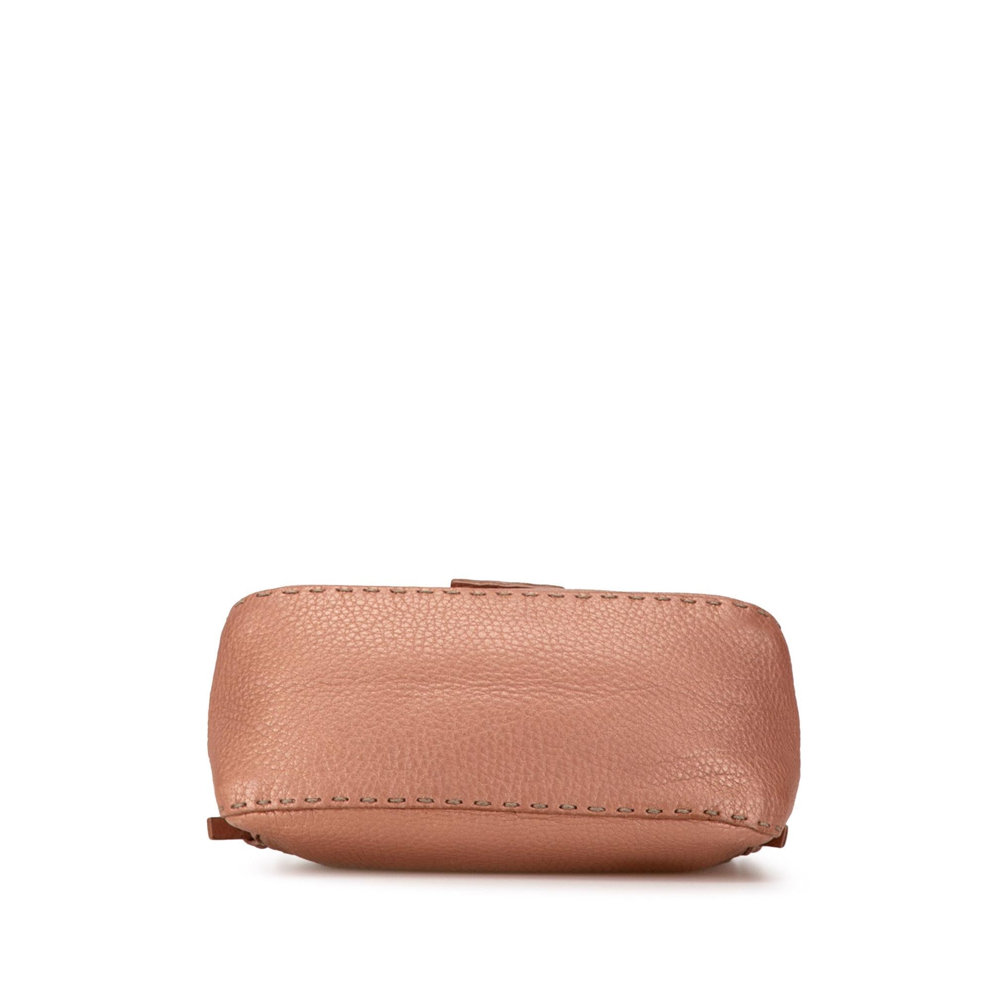 Fendi Leather Selleria Baguette (SHG-3eu3E8)