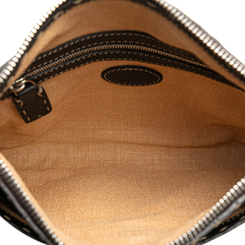 Fendi Leather Selleria Crossbody (SHG-w68jgn)