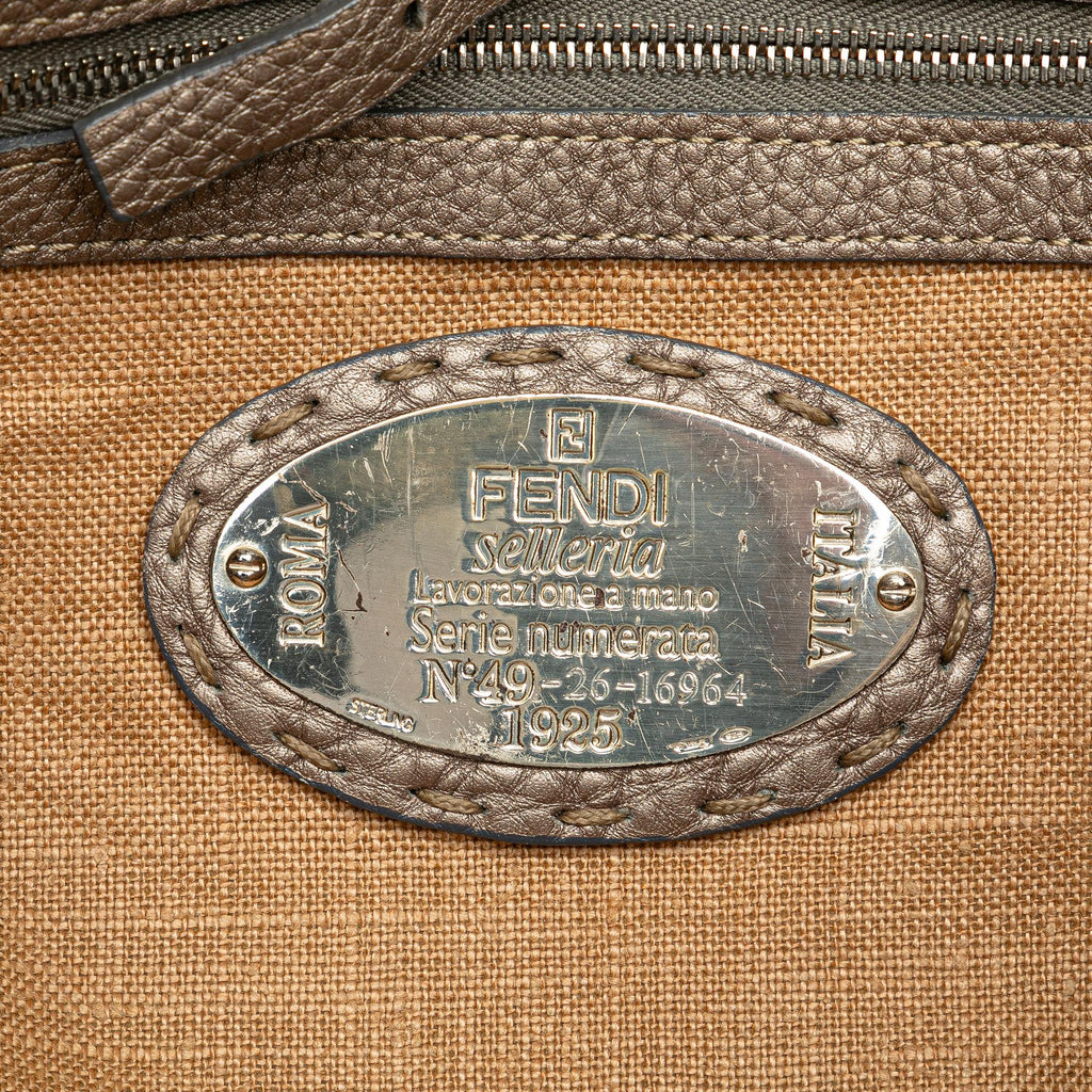 Fendi Leather Selleria Linda Handbag (SHG-kPApcq)