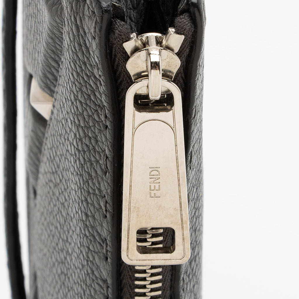 Fendi Leather Selleria  Monster Clutch (SHF-hyUZqB)
