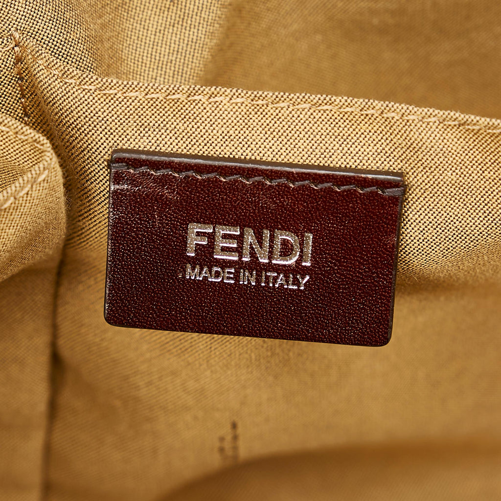 Fendi Leather Shoulder Bag (SHG-31789)