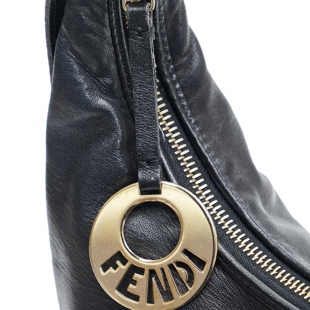 Fendi Leather Shoulder Bag (SHG-xQ5ZgR)