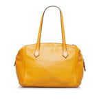 Fendi Leather Shoulder Bag (SHG-BjVo0V)