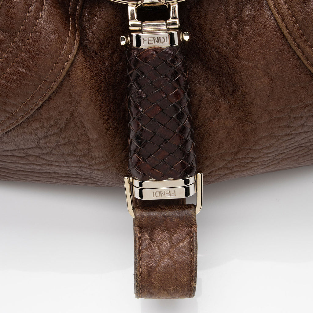 Fendi Leather Spy Satchel (SHF-VaTgXY)