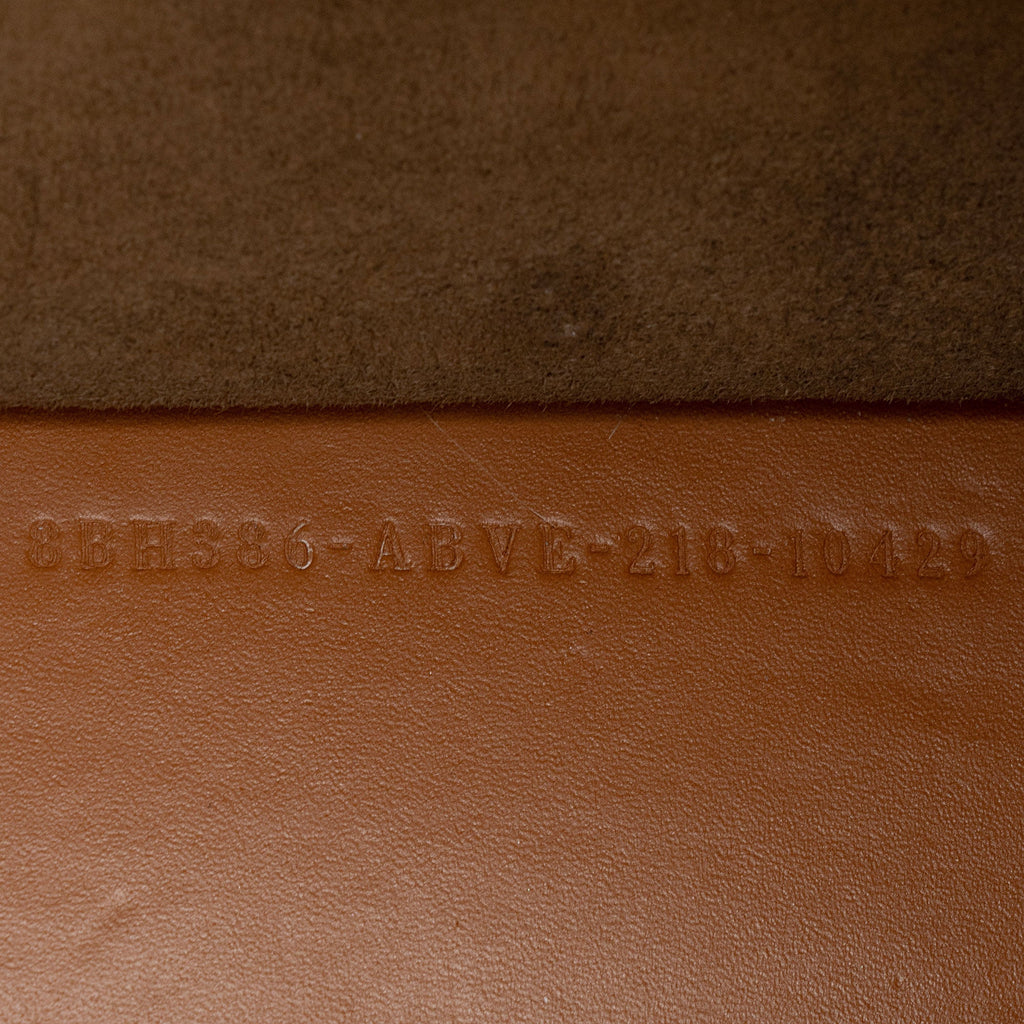 Fendi Leather Sunshine Medium Shopper Tote (SHF-HXrlOm)