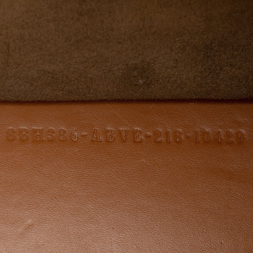 Fendi Leather Sunshine Medium Shopper Tote (SHF-HXrlOm)