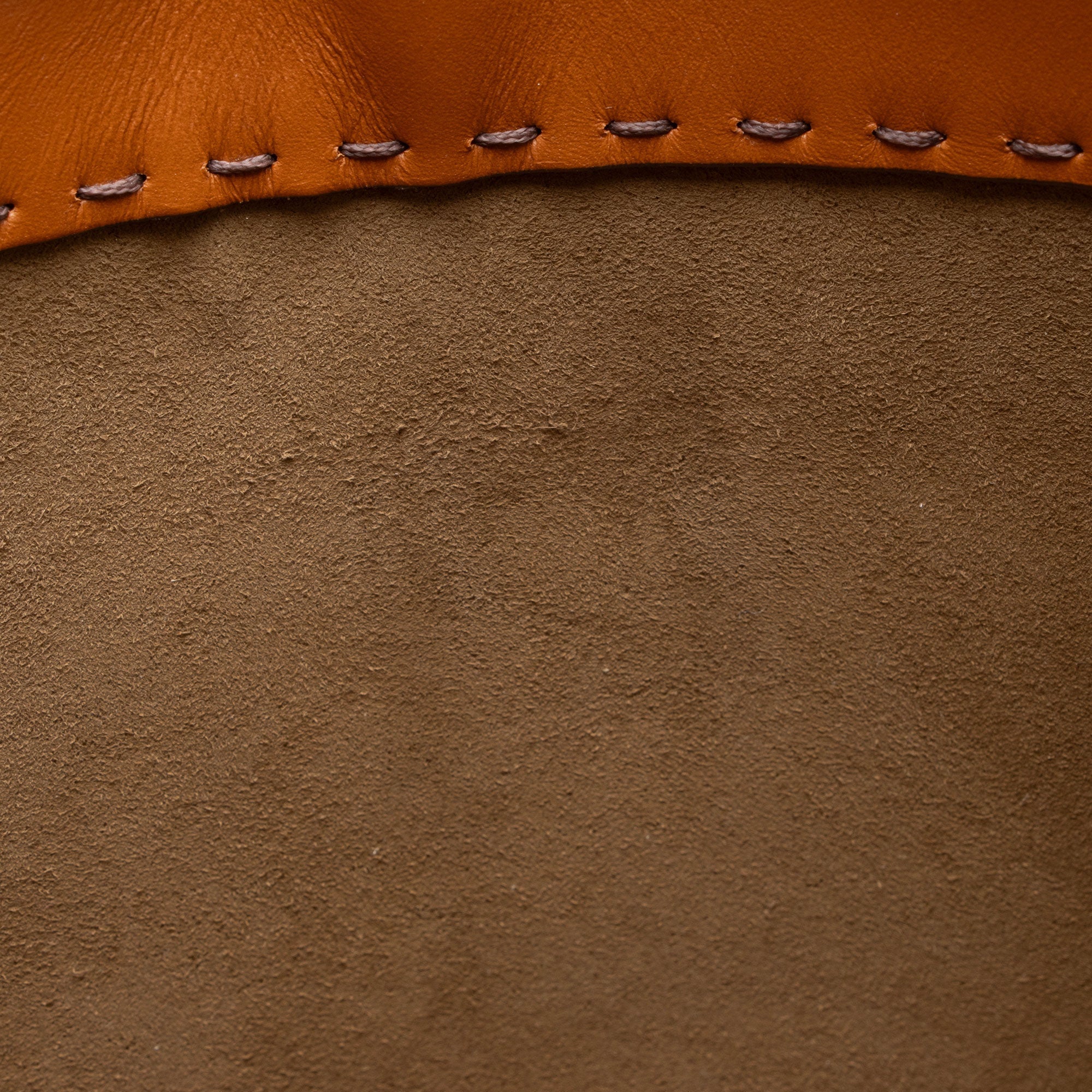 Fendi Leather Sunshine Medium Shopper Tote (SHF-HXrlOm)