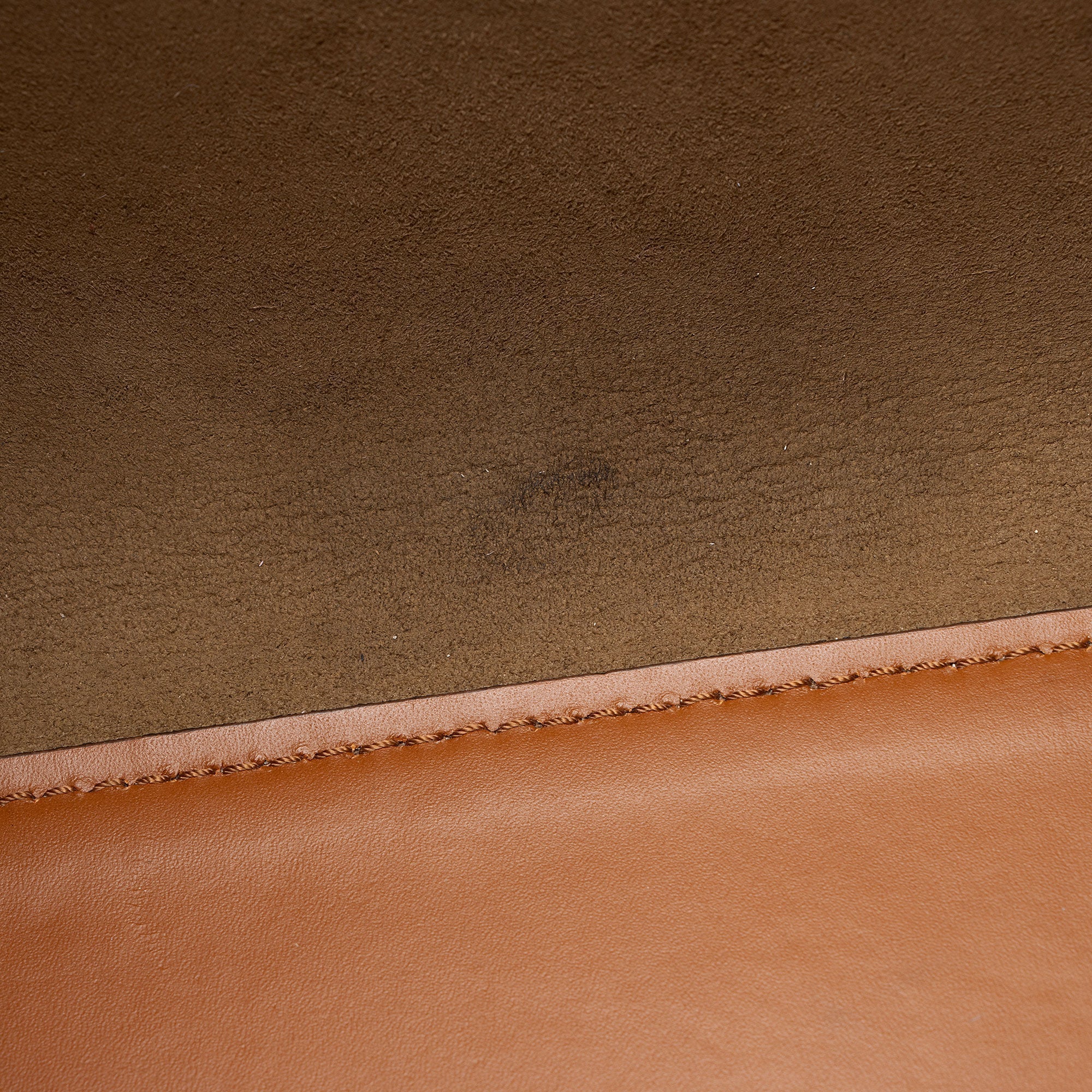 Fendi Leather Sunshine Medium Shopper Tote (SHF-HXrlOm)