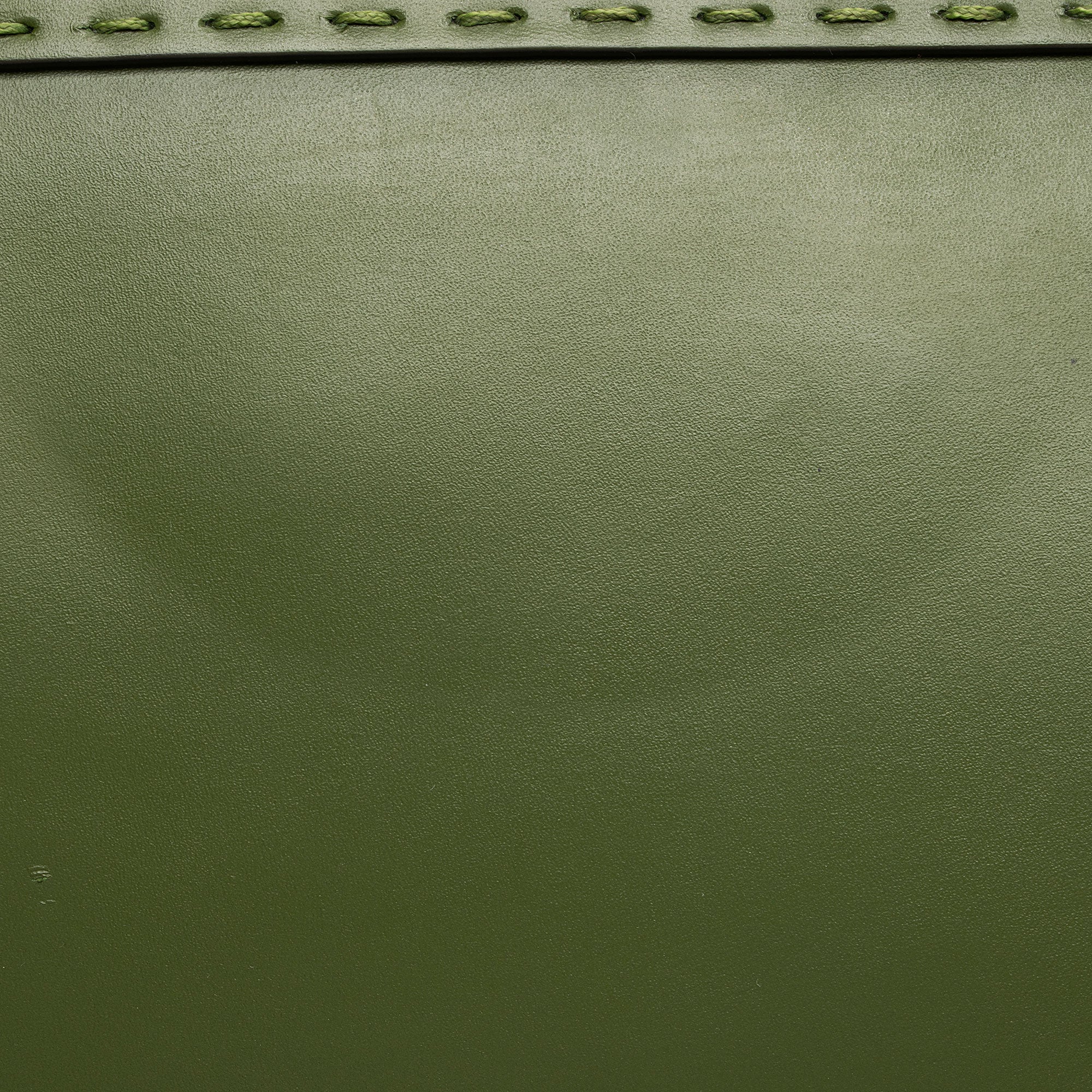 Fendi Leather Sunshine Medium Shopper Tote (SHF-TeDYFF)