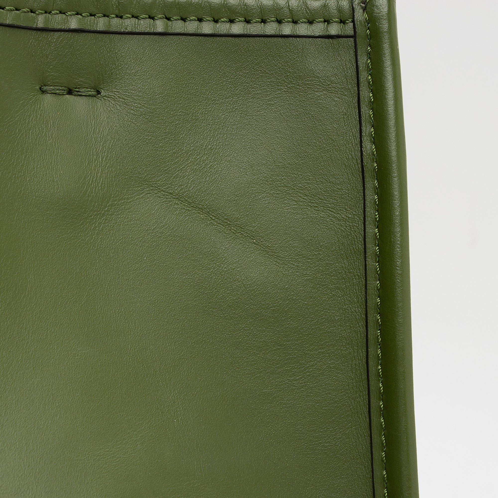 Fendi Leather Sunshine Medium Shopper Tote (SHF-TeDYFF)