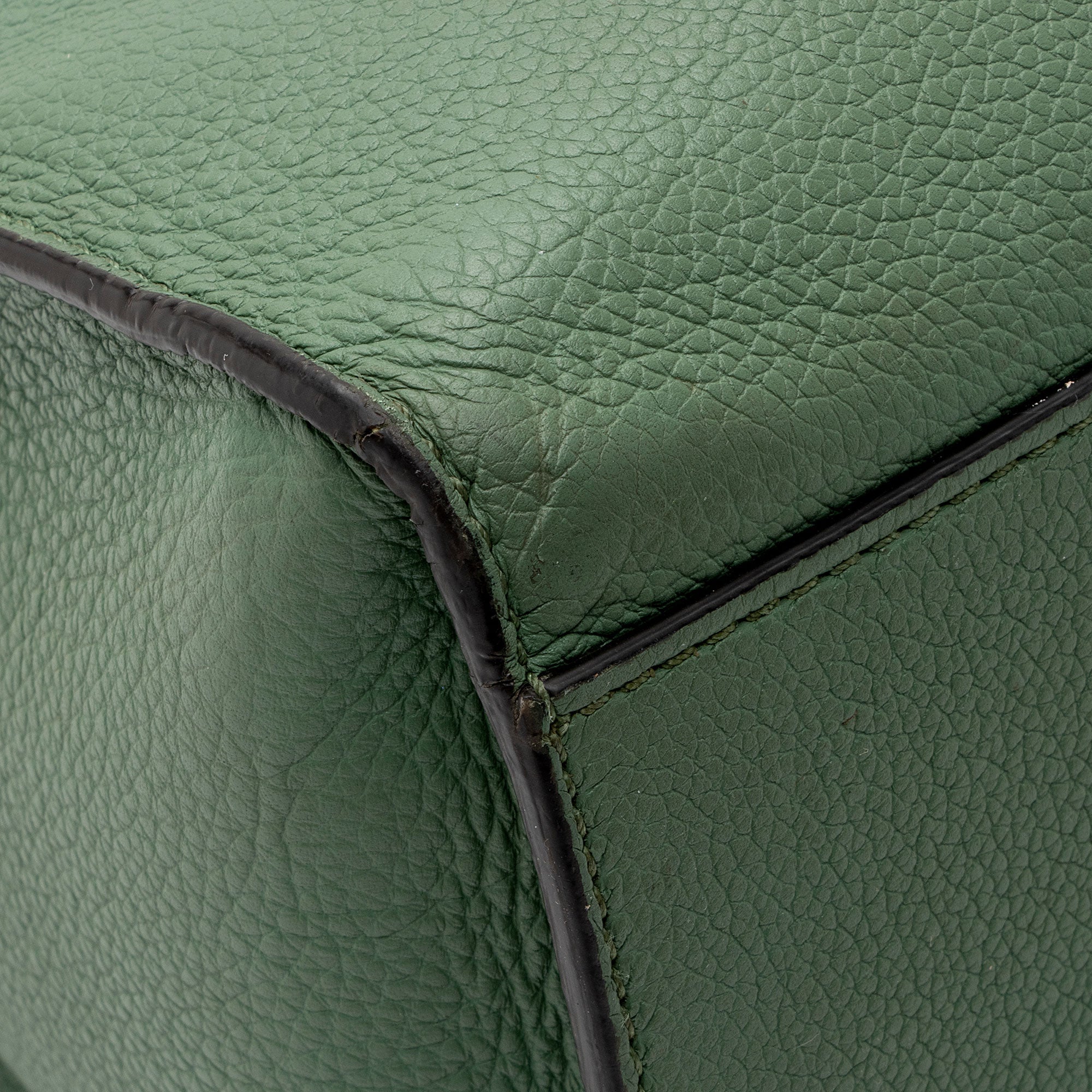 Fendi Leather Sunshine Medium Shopper Tote (SHF-qVztkQ)