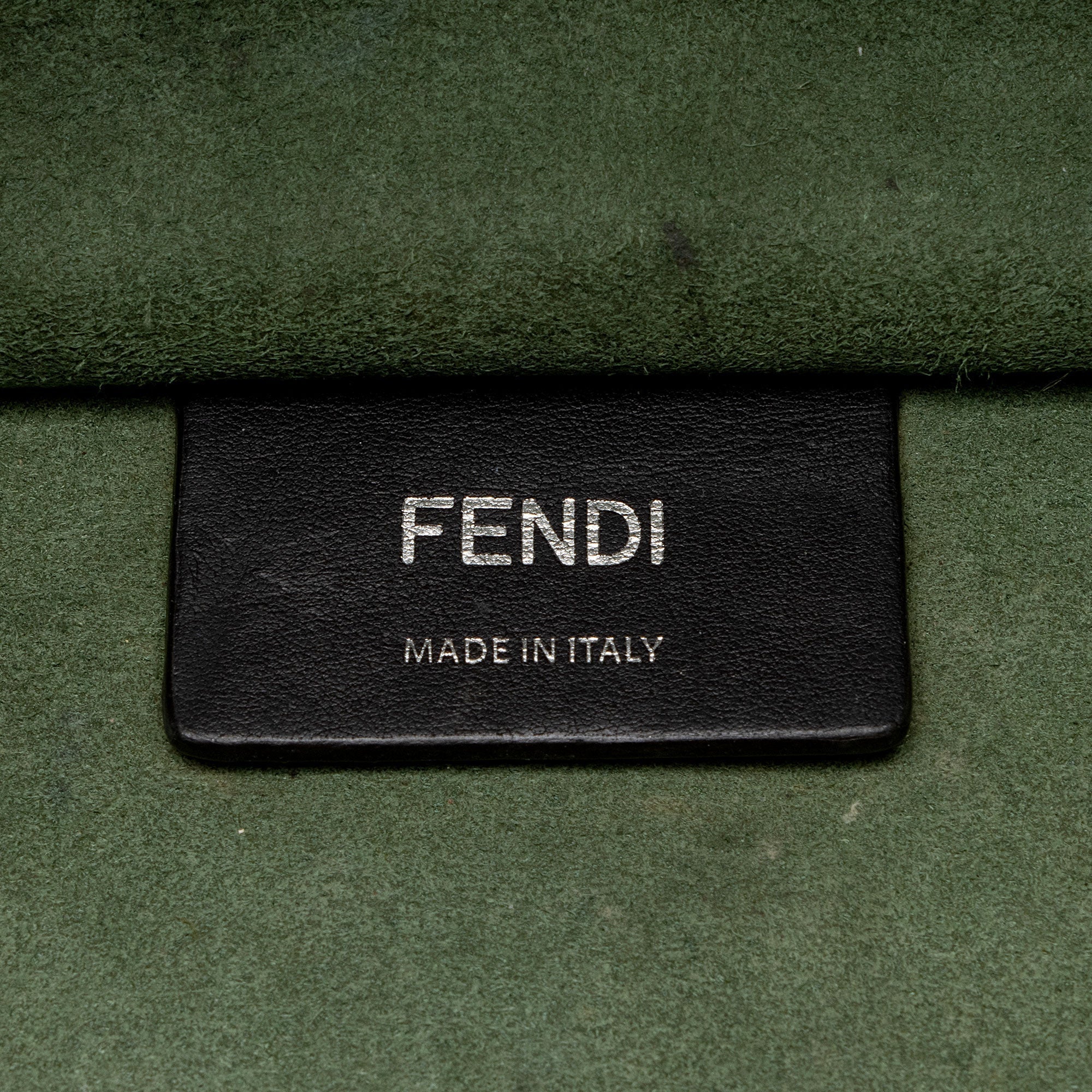 Fendi Leather Sunshine Medium Shopper Tote (SHF-qVztkQ)