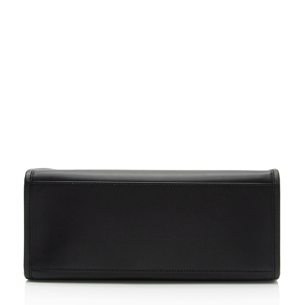 Fendi Leather Sunshine Medium Shopper Tote (SHF-dEYRPB)