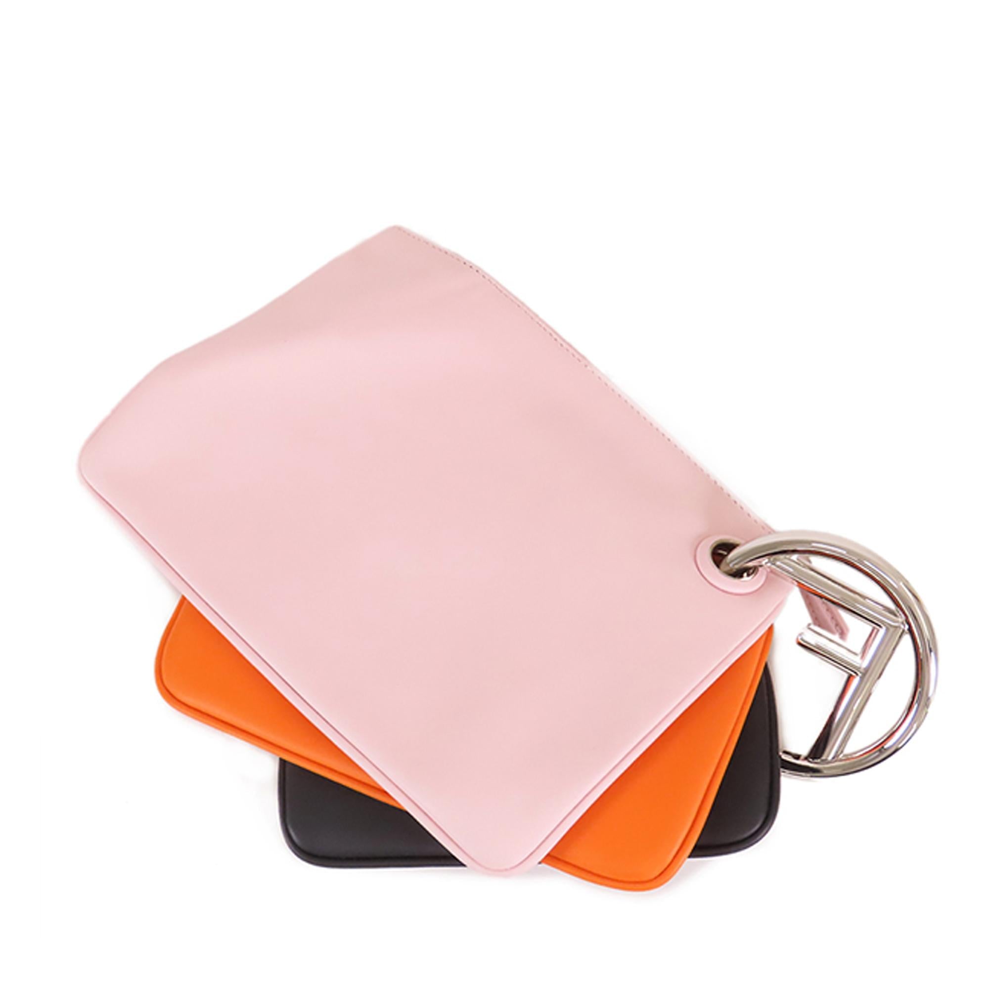 Fendi Leather Triplette Clutch Bag (SHG-sSklWg)