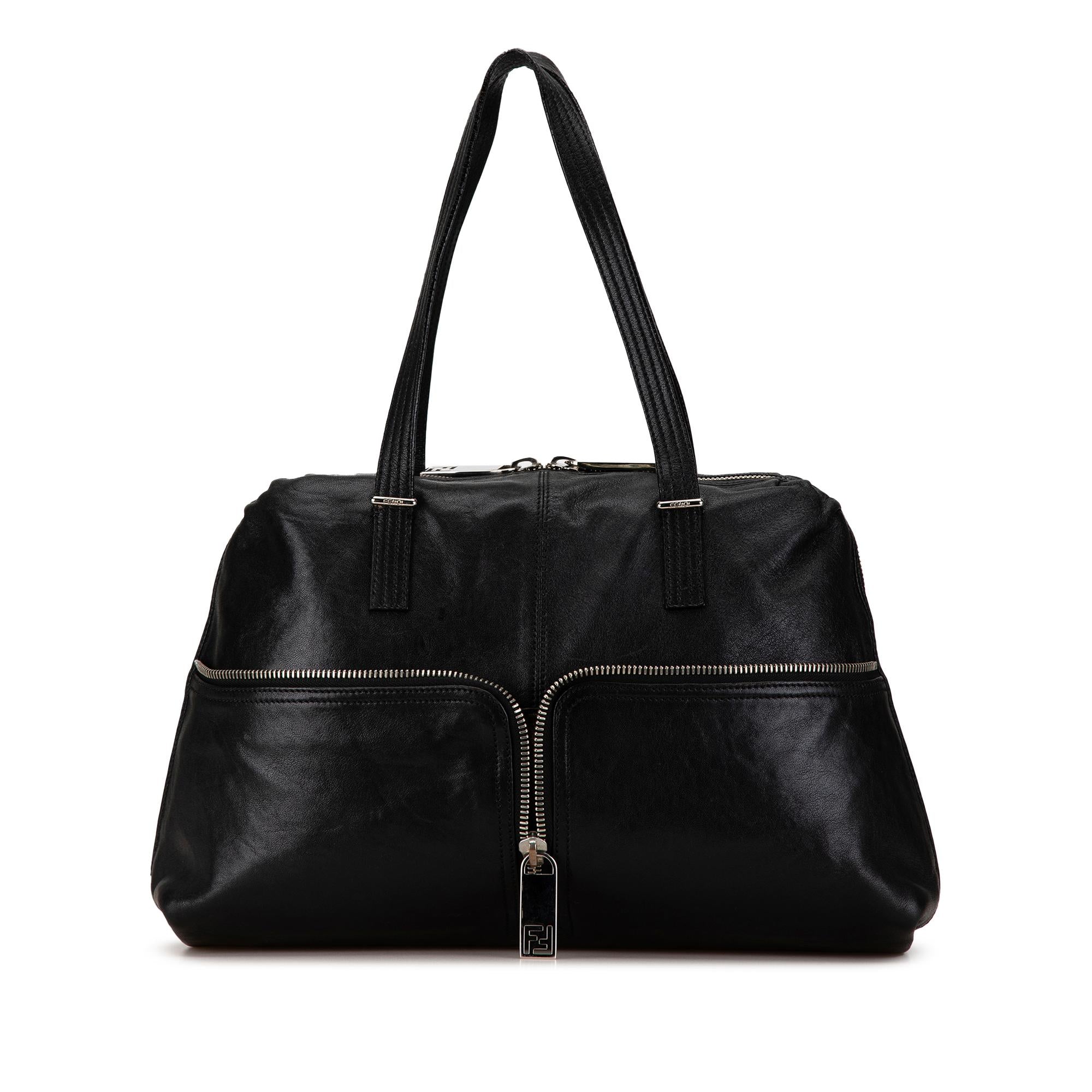 Fendi Leather Unzipped Shoulder Bag (SHG-JpD9gb)