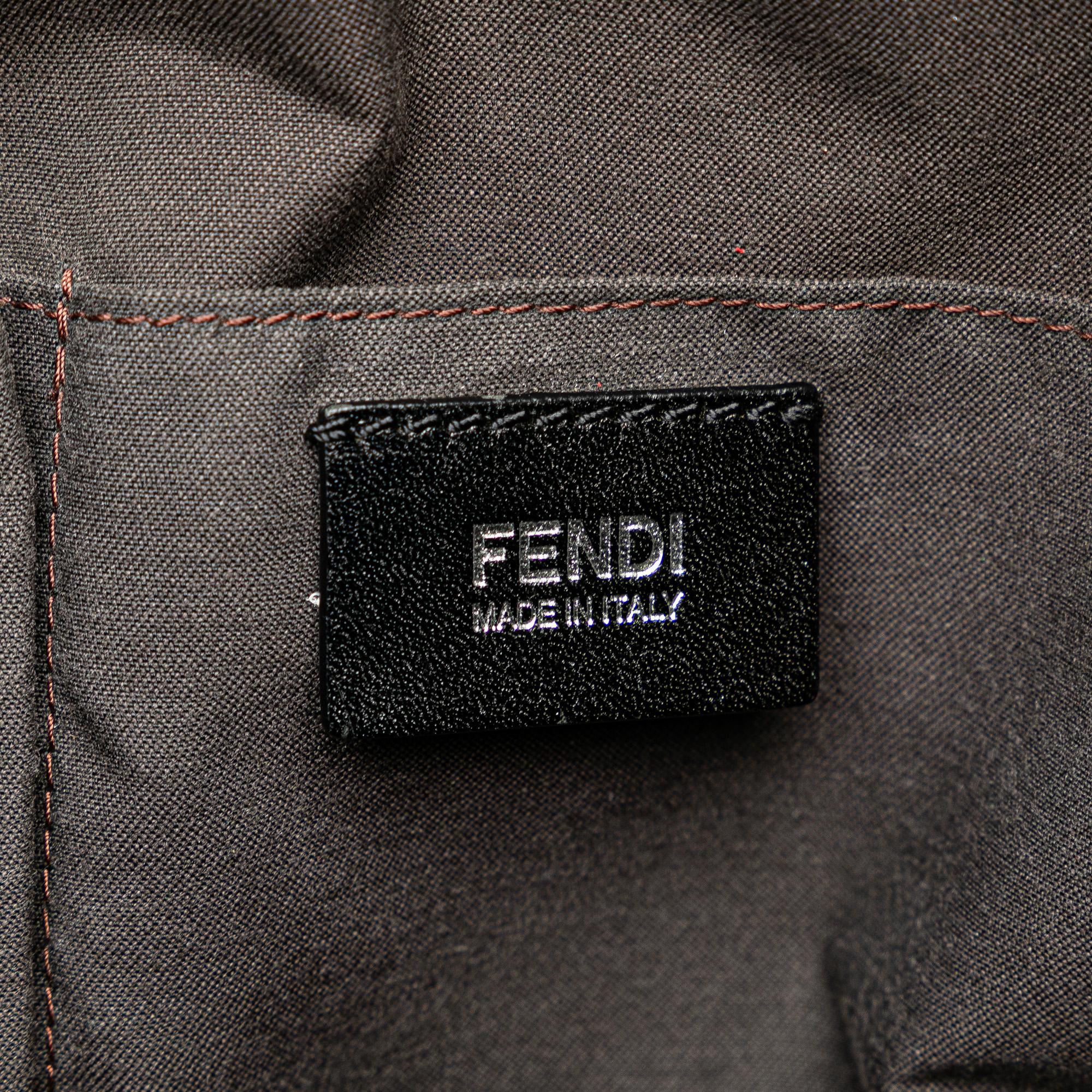 Fendi Leather Unzipped Shoulder Bag (SHG-JpD9gb)