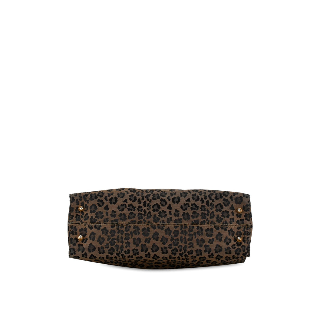 Fendi Leopard Print Canvas Tote (SHG-KYQBn0)