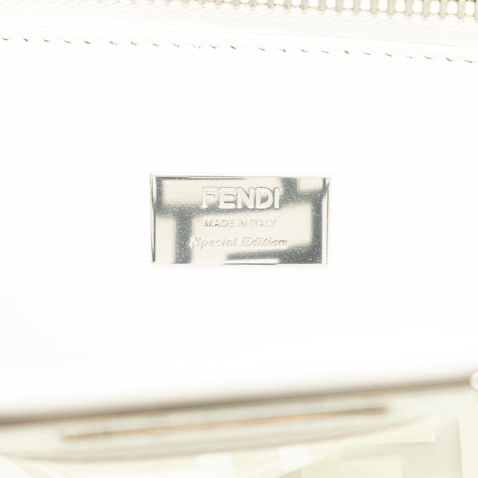 Fendi Limited Edition Medium PVC Peekaboo Satchel (SHG-IBp3e8)
