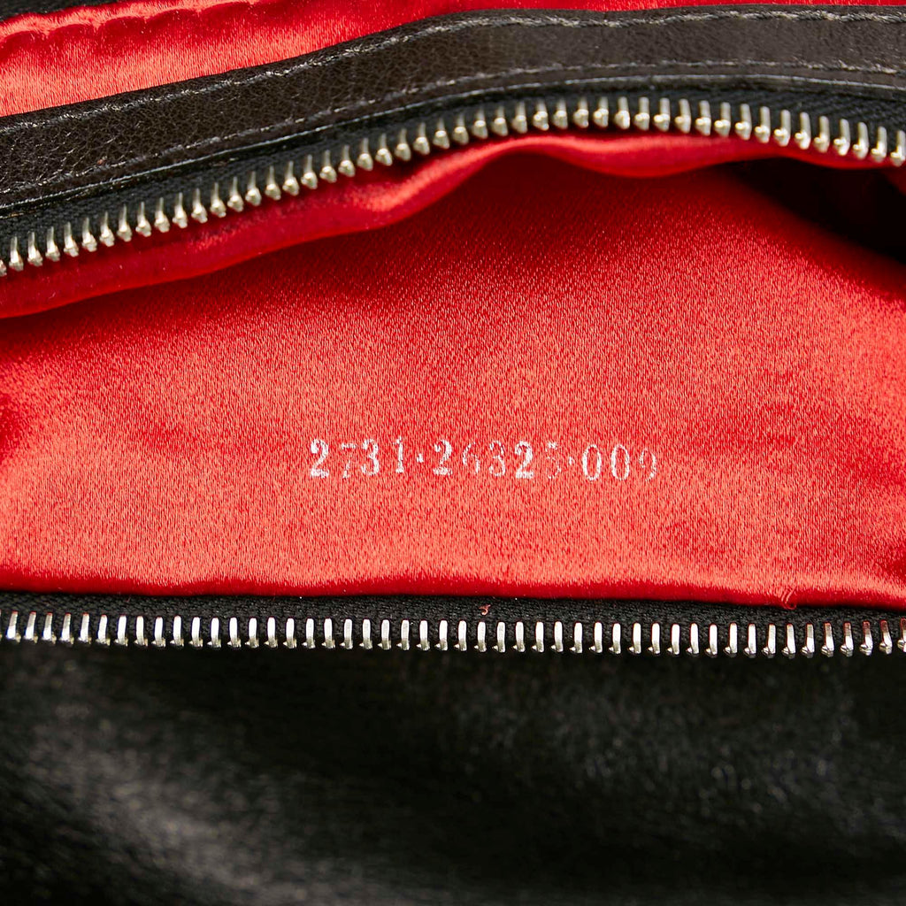 Fendi Mamma Forever Leather Shoulder Bag (SHG-31748)