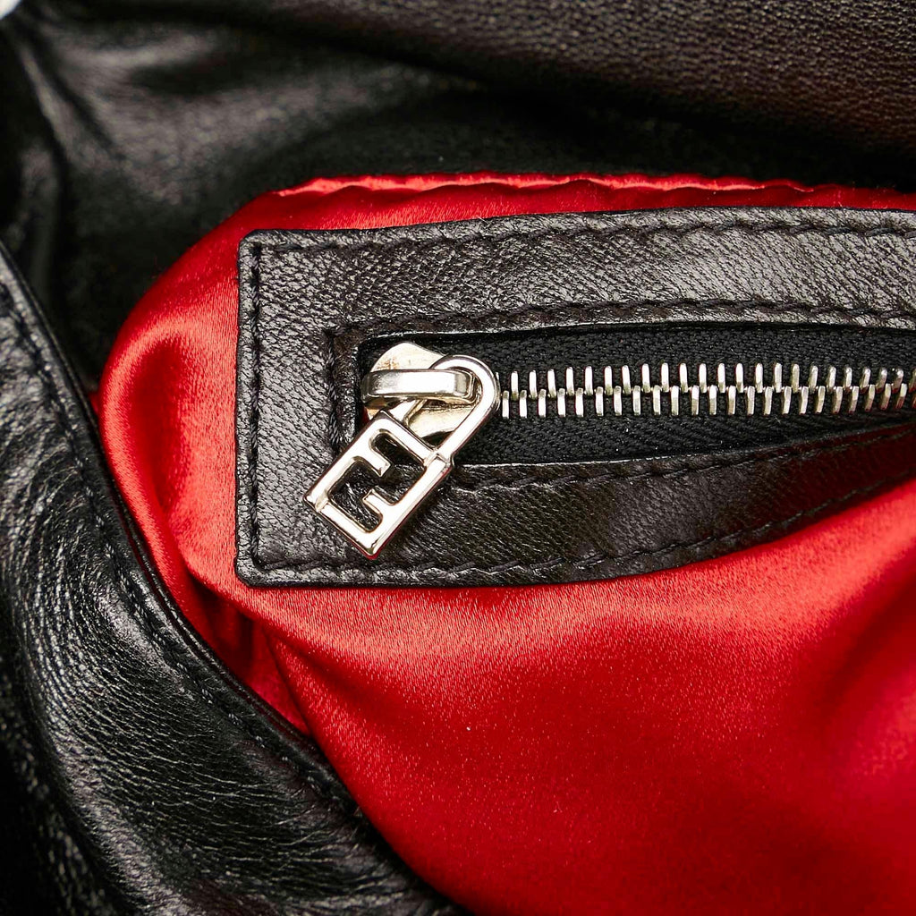 Fendi Mamma Forever Leather Shoulder Bag (SHG-31748)