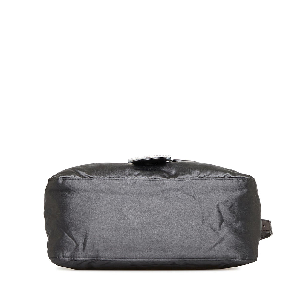 Fendi Mamma Forever Shoulder bag (SHG-OkNV3Z)