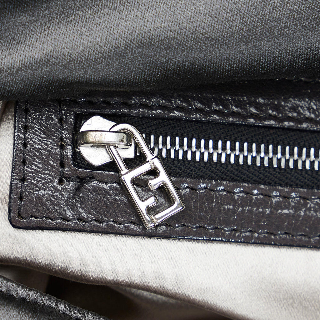 Fendi Mamma Forever Shoulder bag (SHG-OkNV3Z)