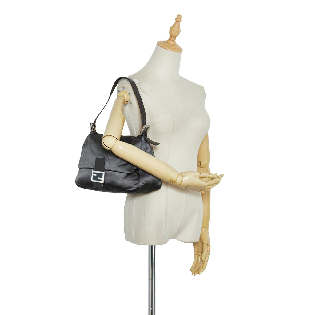 Fendi Mamma Forever Shoulder bag (SHG-OkNV3Z)
