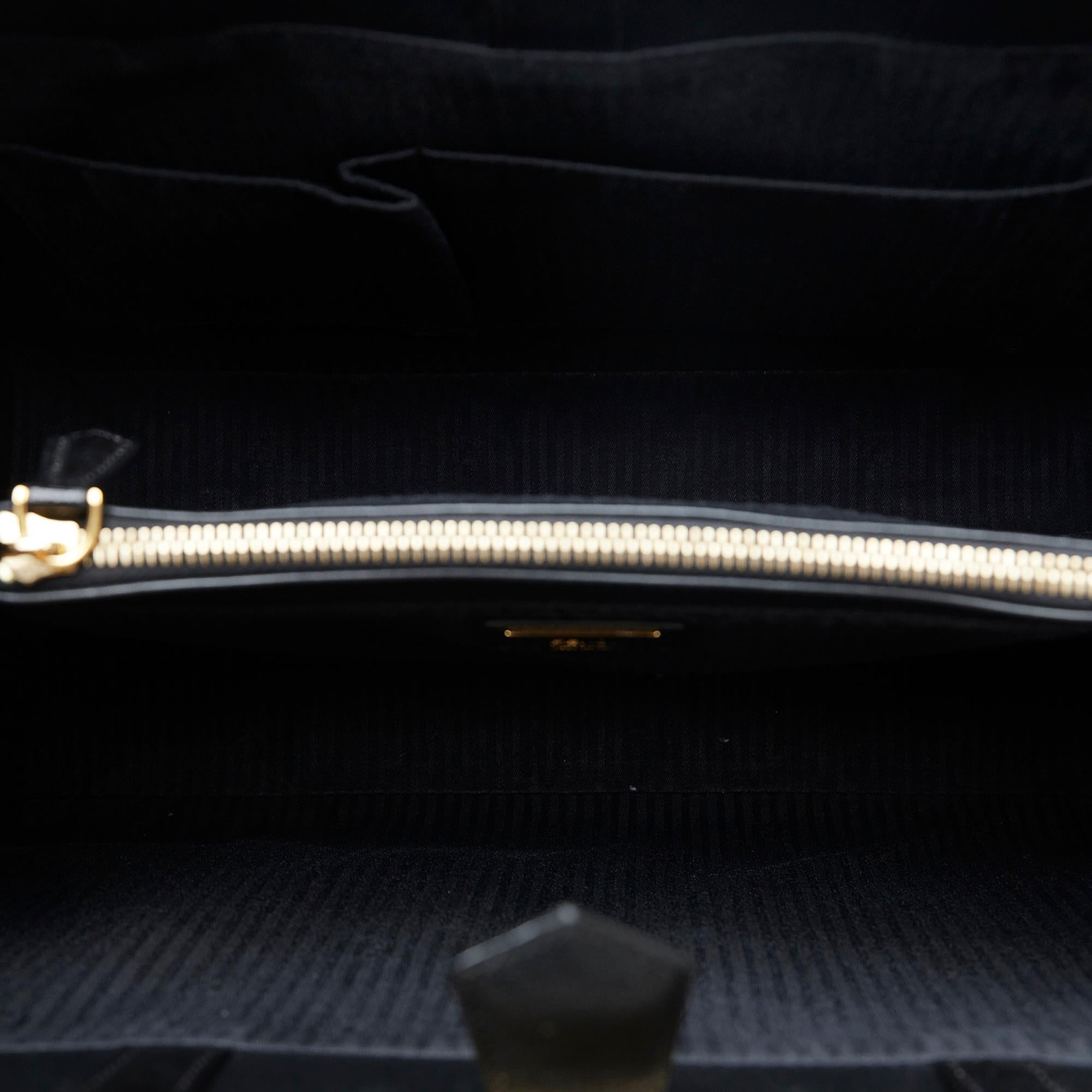 Fendi Medium 2Jours (SHG-ZuZCuV)