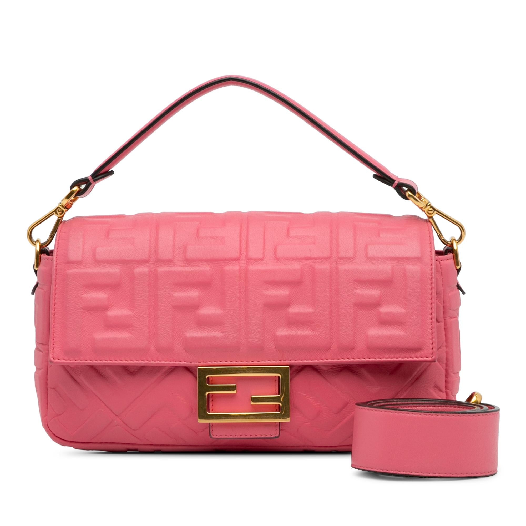 Fendi Medium Embossed FF Baguette (SHG-l1qzmb)