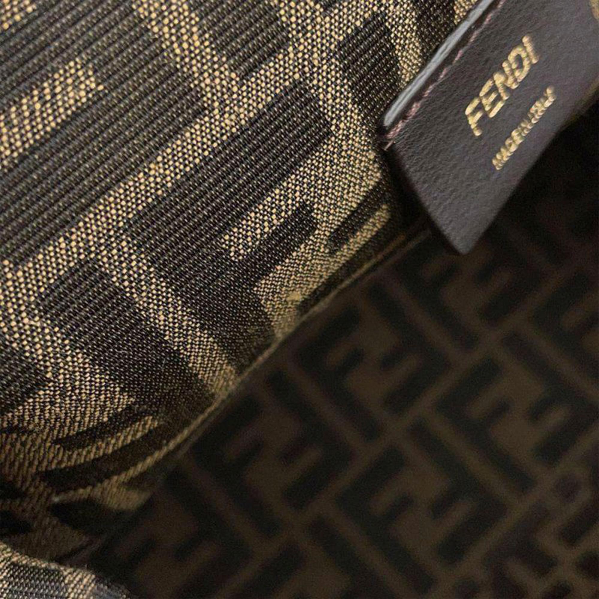 Fendi Medium Fendi First (SHG-Z2pGUt)