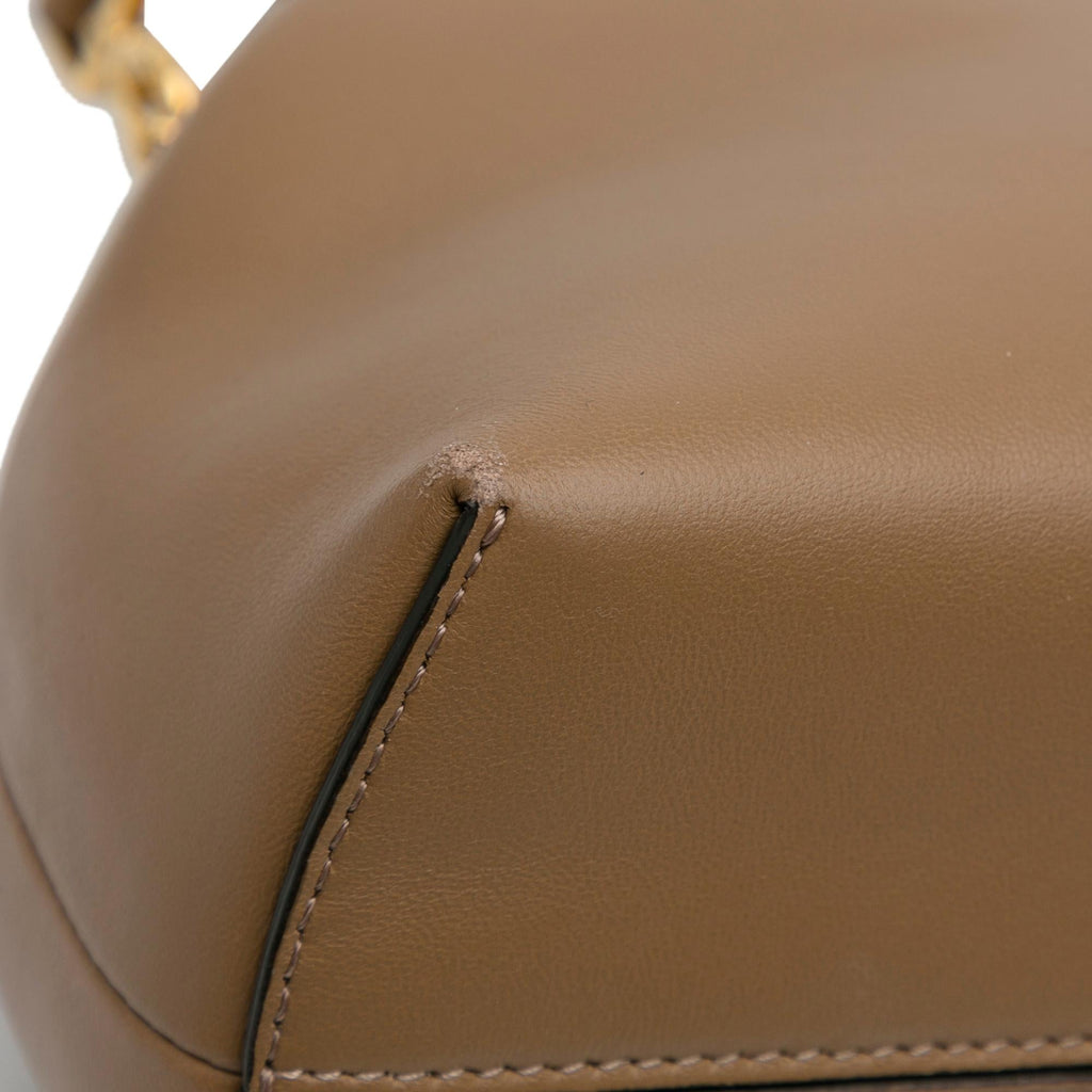 Fendi Medium Fendi First (SHG-0TbEaV)