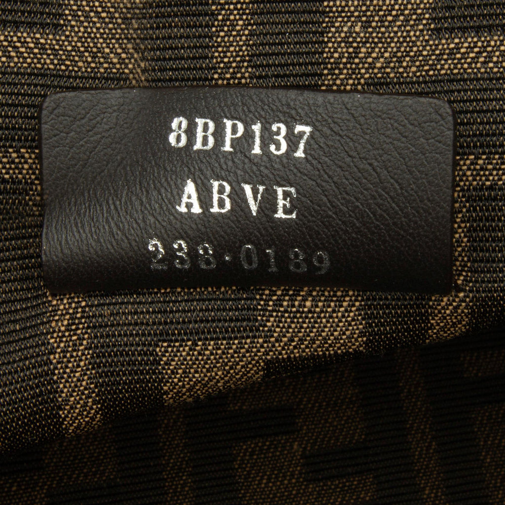 Fendi Medium Fendi First (SHG-u9SWyp)