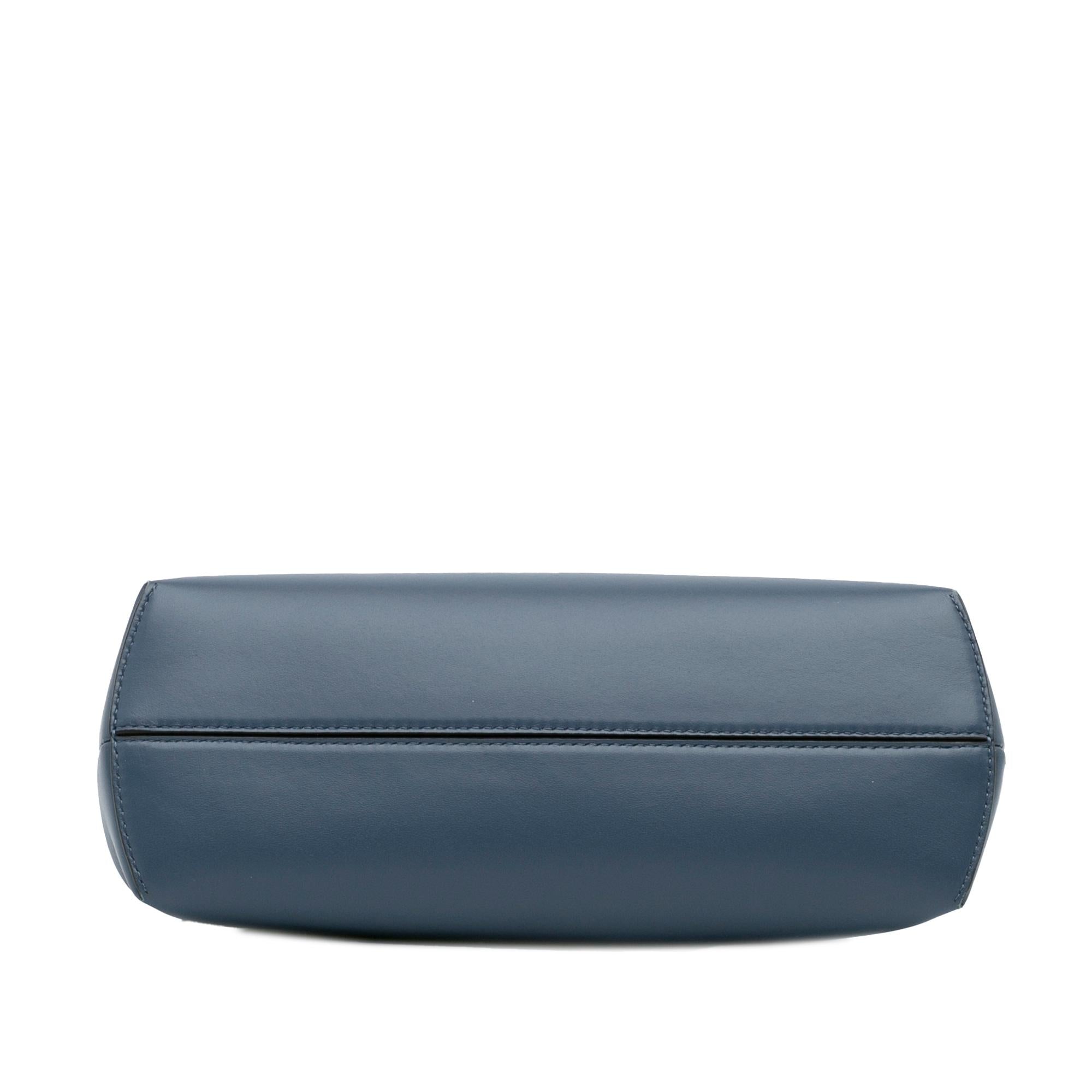 Fendi Medium Fendi First (SHG-u9SWyp)