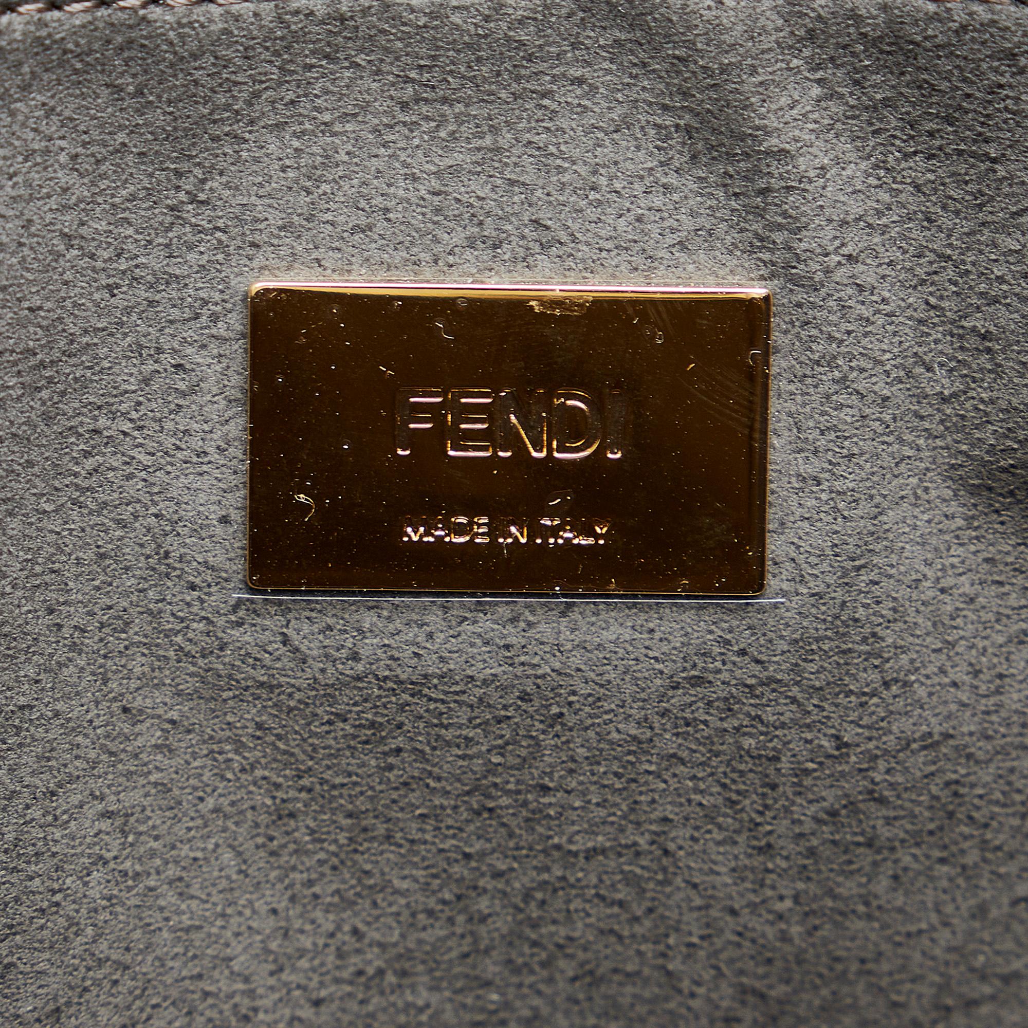 Fendi Medium Glacier FF Tote (SHG-UPL37F)
