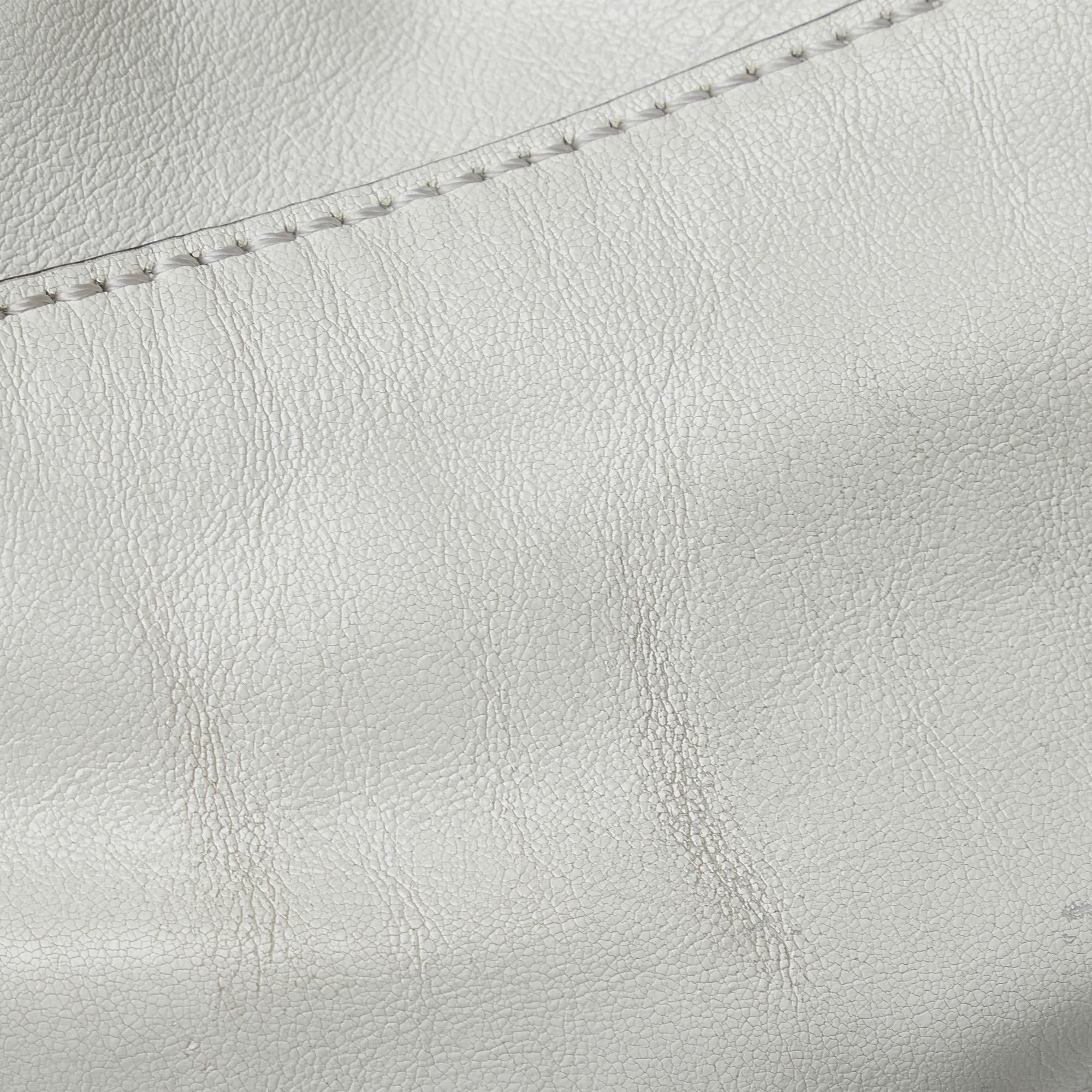 Fendi Medium Glacier FF Tote (SHG-gjgoXV)