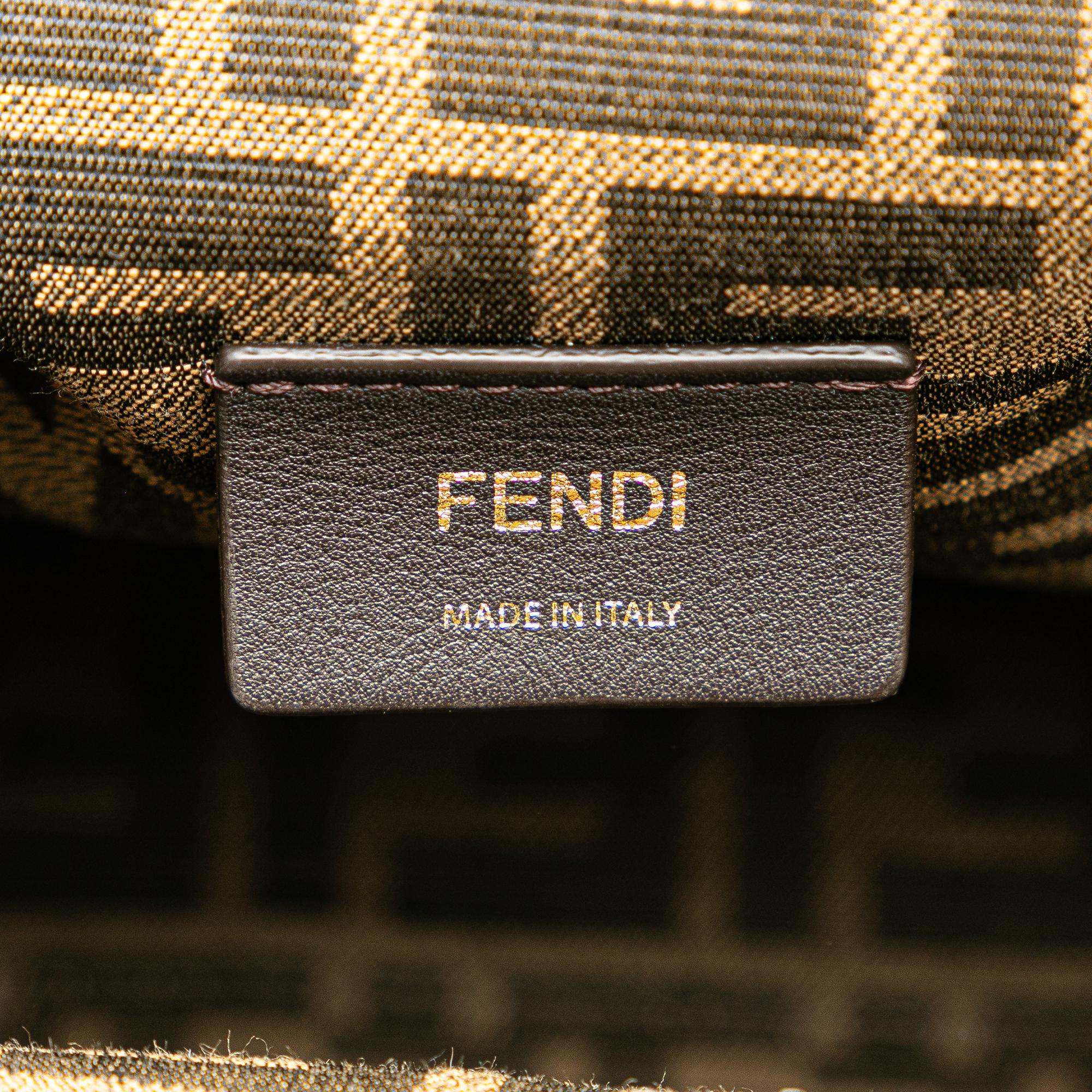 Fendi Medium Leather Fendi First Shoulder Bag (SHG-l6aOsB)