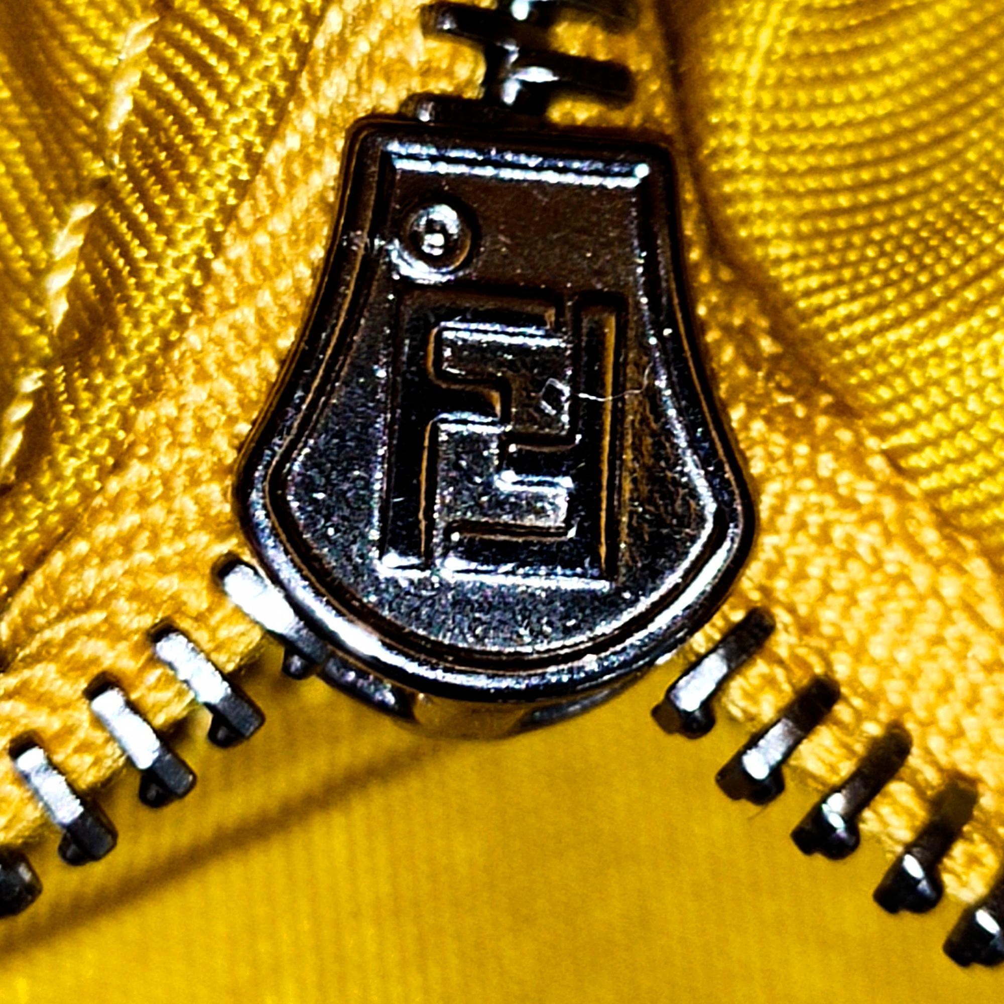 Fendi Medium Mamma Baguette Crossbody Bag (SHG-x2ndEF)