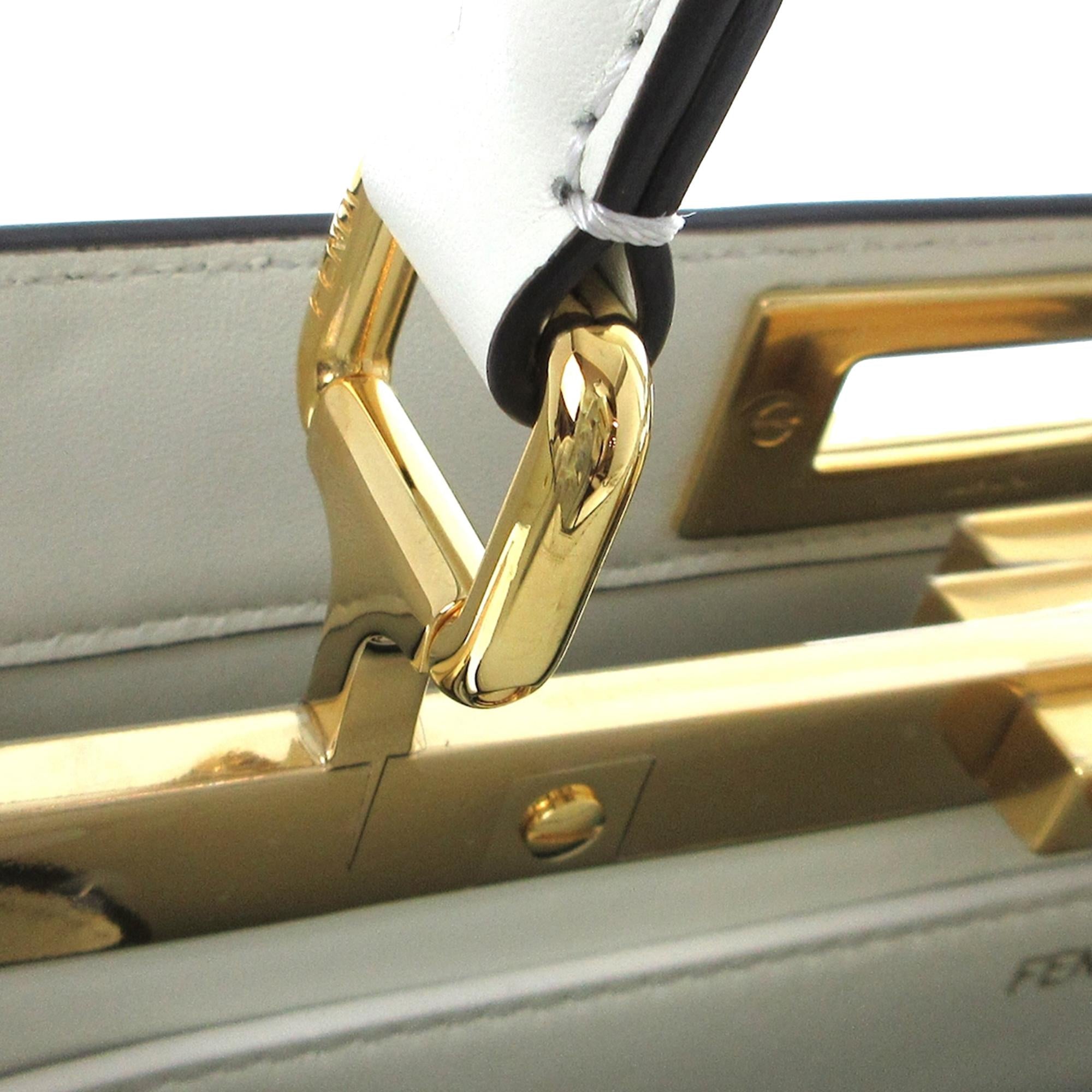 Fendi Medium Peekaboo ISeeU Satchel (SHG-OGHegj)