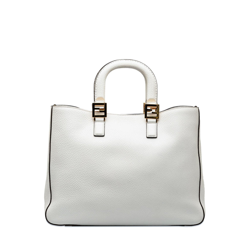 Fendi Medium Selleria FF Tote (SHG-Kc5WOX)